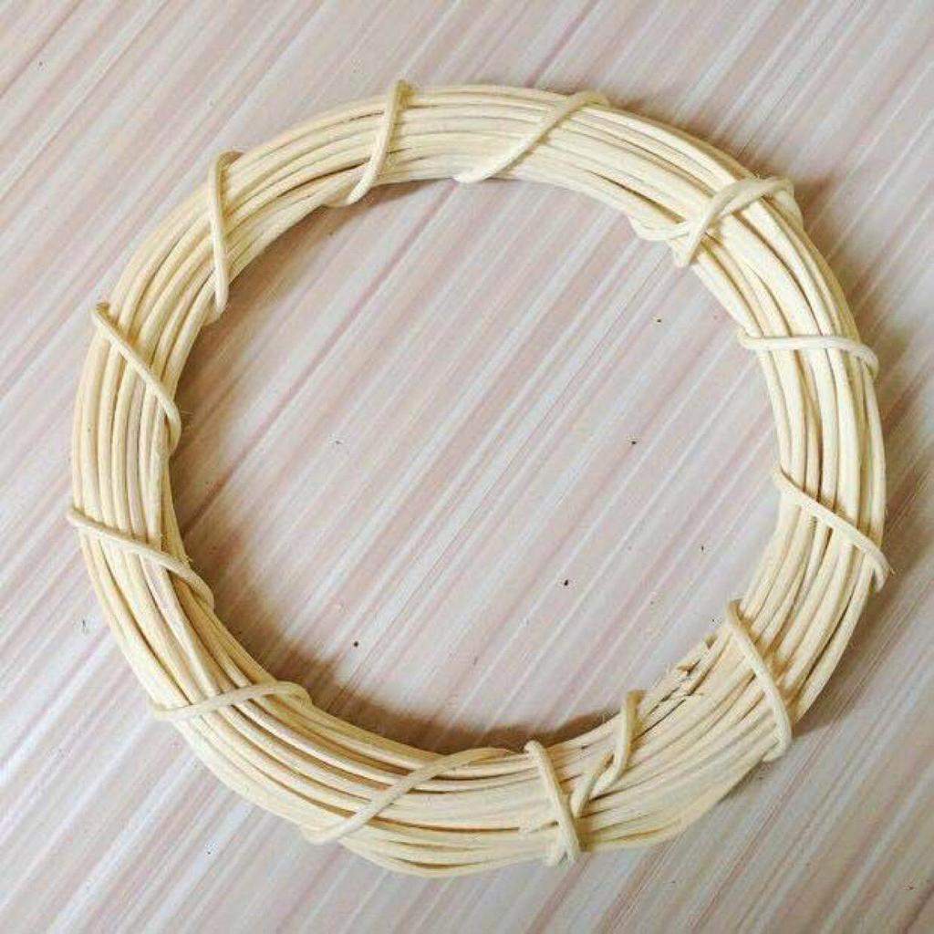 Beige Indonesian Rattan Christmas Wreath - Festive Décor for Weddings, Shop Windows, or Door Hanging