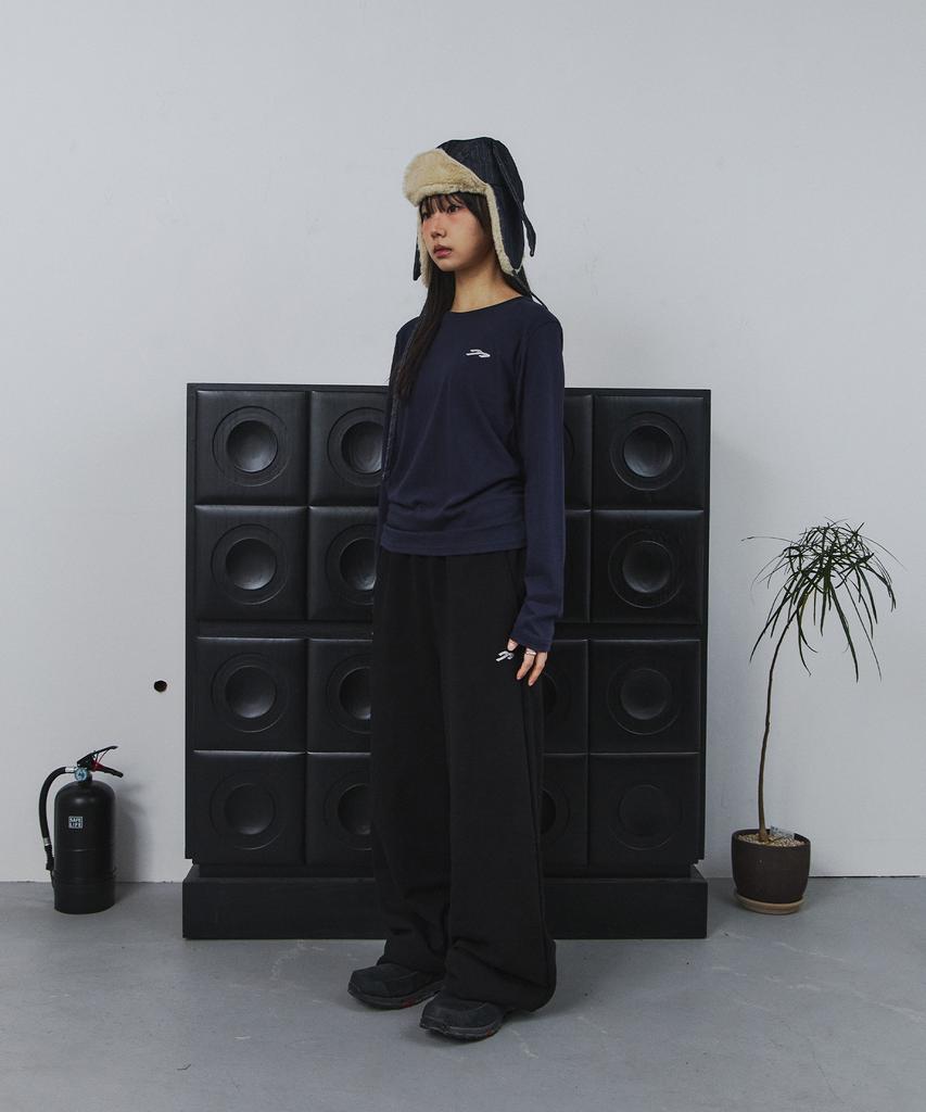 Tansanmageunesyum Pony Hotfix Long Sleeve (Navy)