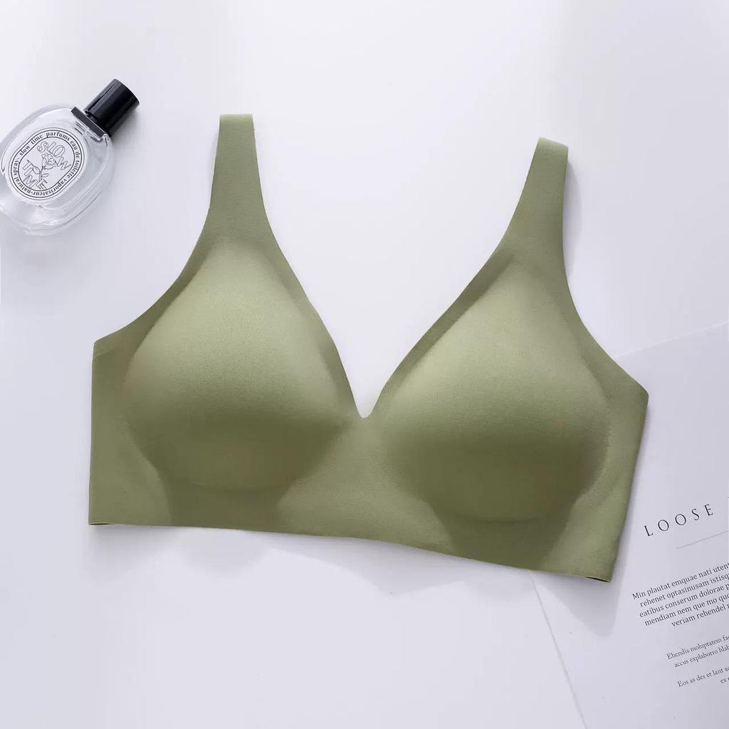 Seamless Adjustable Push-Up Bra: Soft Support for All Chest Sizes