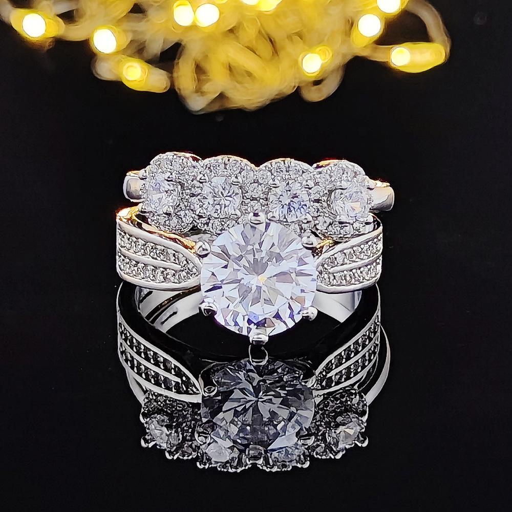 Luxurious Non-Fading Unisex Diamond Wedding Band Set