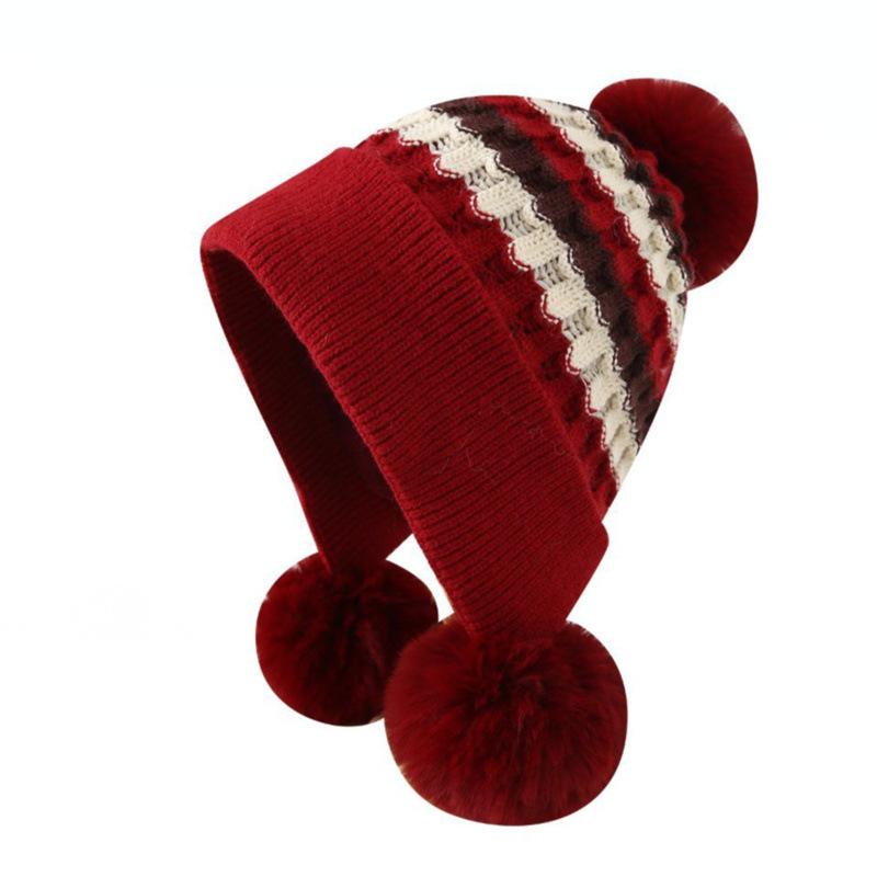 Autumn and Winter Women's Knitted Hats, Fleece Thickened Warm Wool Hats, Windproof and Cold-proof, Small Face, Ear Protectors, Pullover Hats