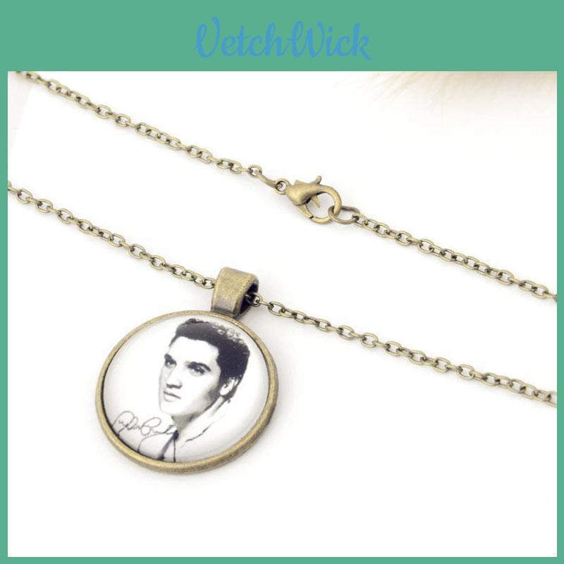 Time Portrait Elvis Gemstone Pendant Necklace Retro Glass Pendant Sweater Chain