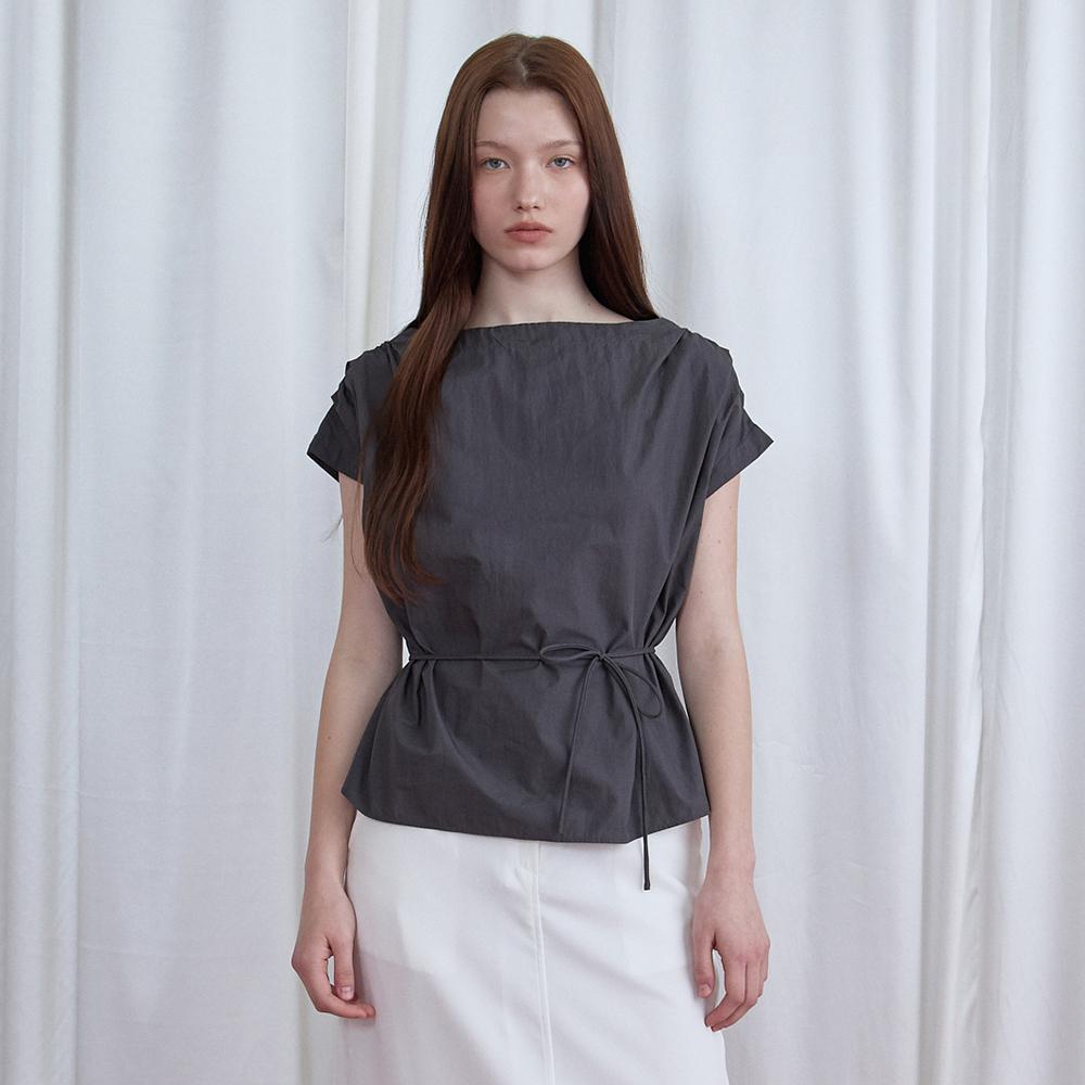 NOEUD Knotline Blouse (Charcoal)