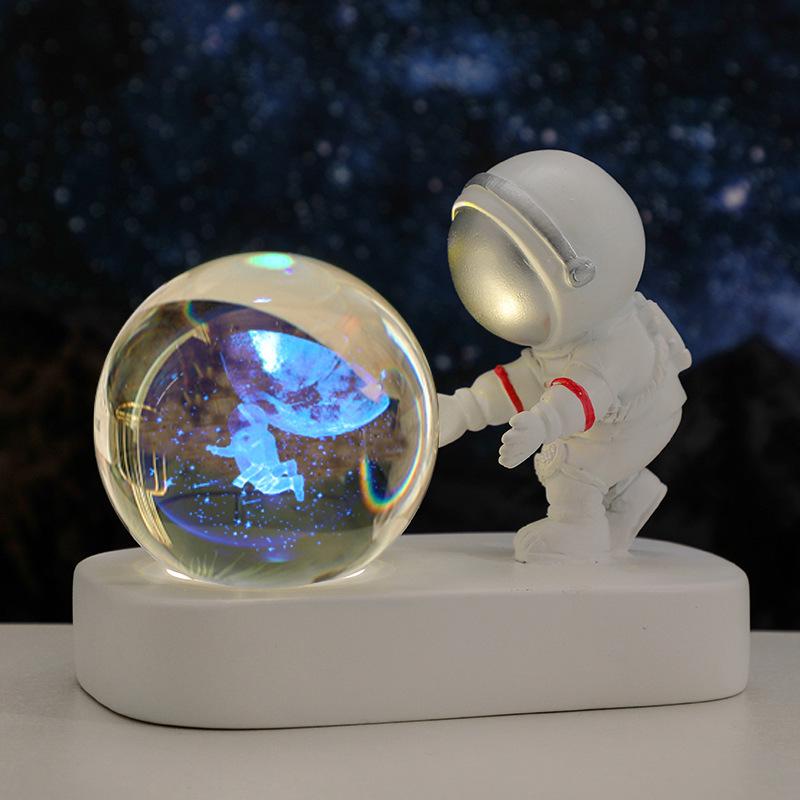 Creative Astronaut Night Light with Crystal Ball Base - Moon Festival Gift Ornament