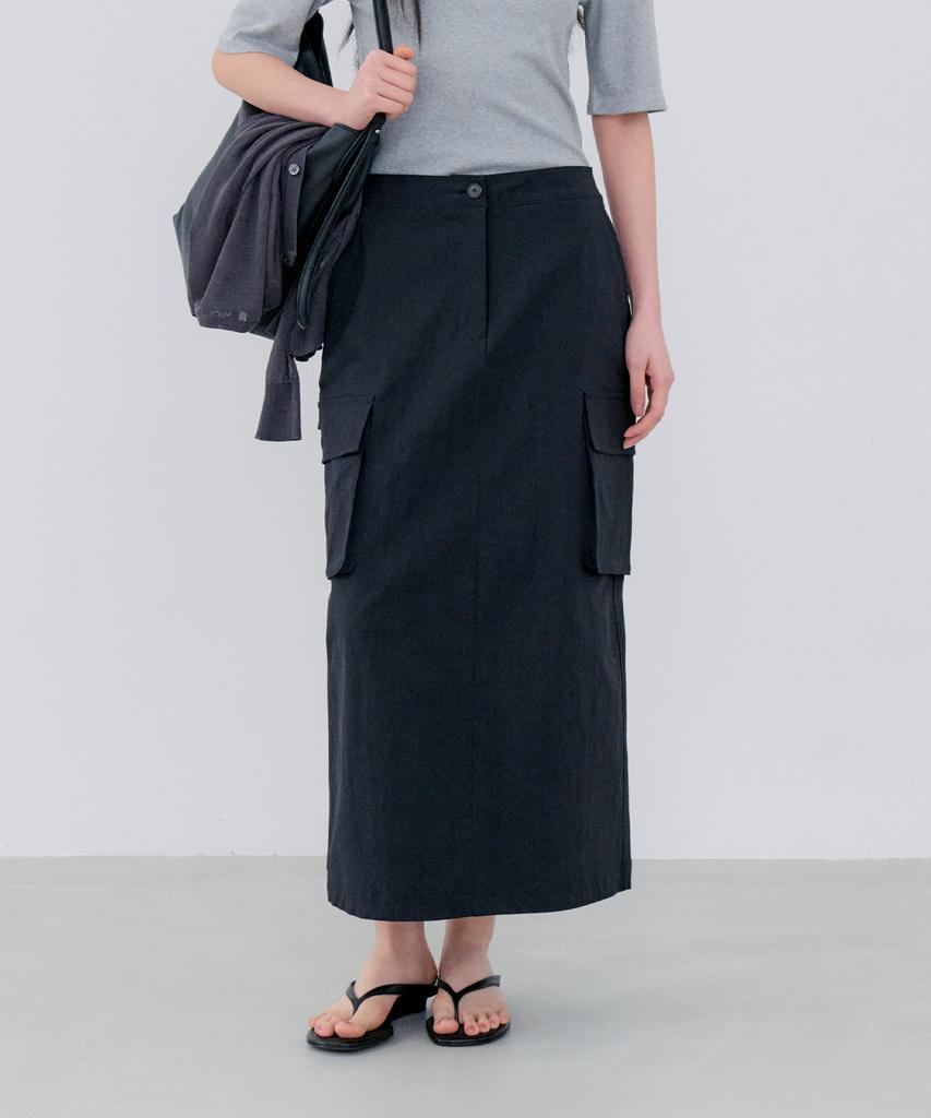 Notia Anorak Cargo Skirt - Black
