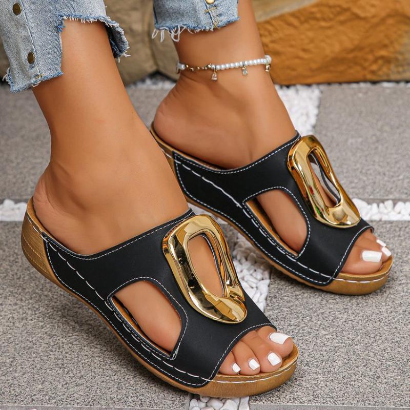 Fashion Summer Metal Buckle Women'S Slippers Open Toe Wedge Large Sandals Fashion Casual Outdoor Shoes