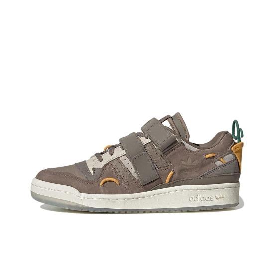 

adidas FiSN x Forum 84 Low Simple Brown GV9223 EU 37 коричневий/хакі