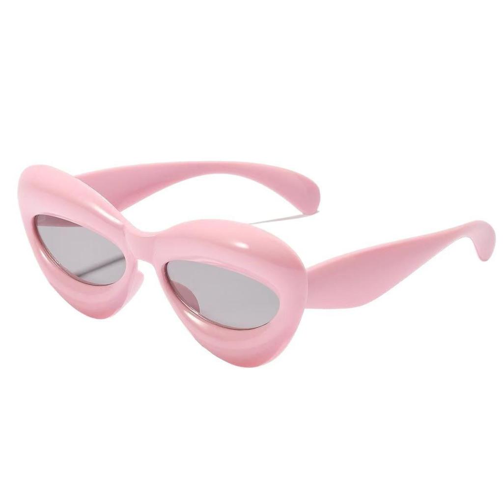 Wide-Frame Lip-Shaped Fashion Sunglasses - Trendy European & American Style for a Bold Look