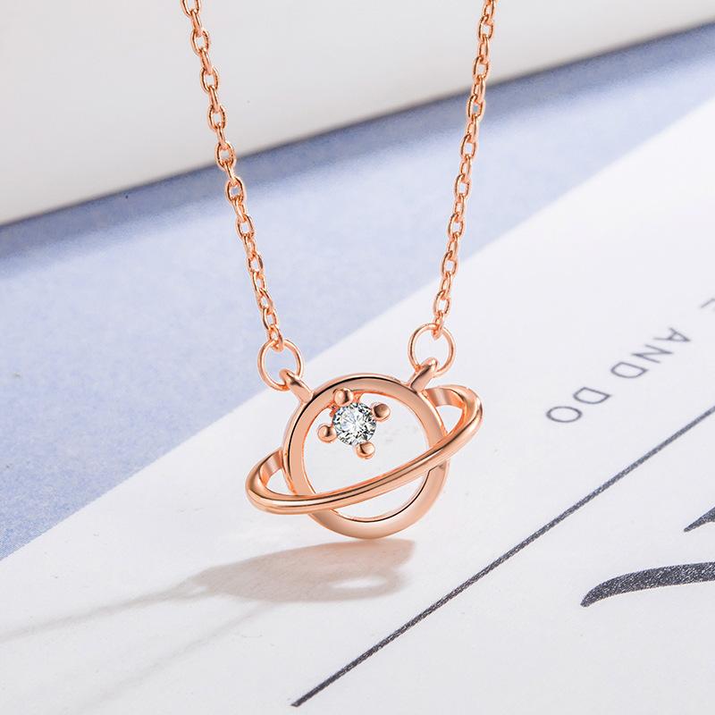 

Ожерелье для женщин Хан Со Хи, тем не менее, хотя я знаю, что звезды корейской драмы, элегантная, высококачественная, благородная атмосфера