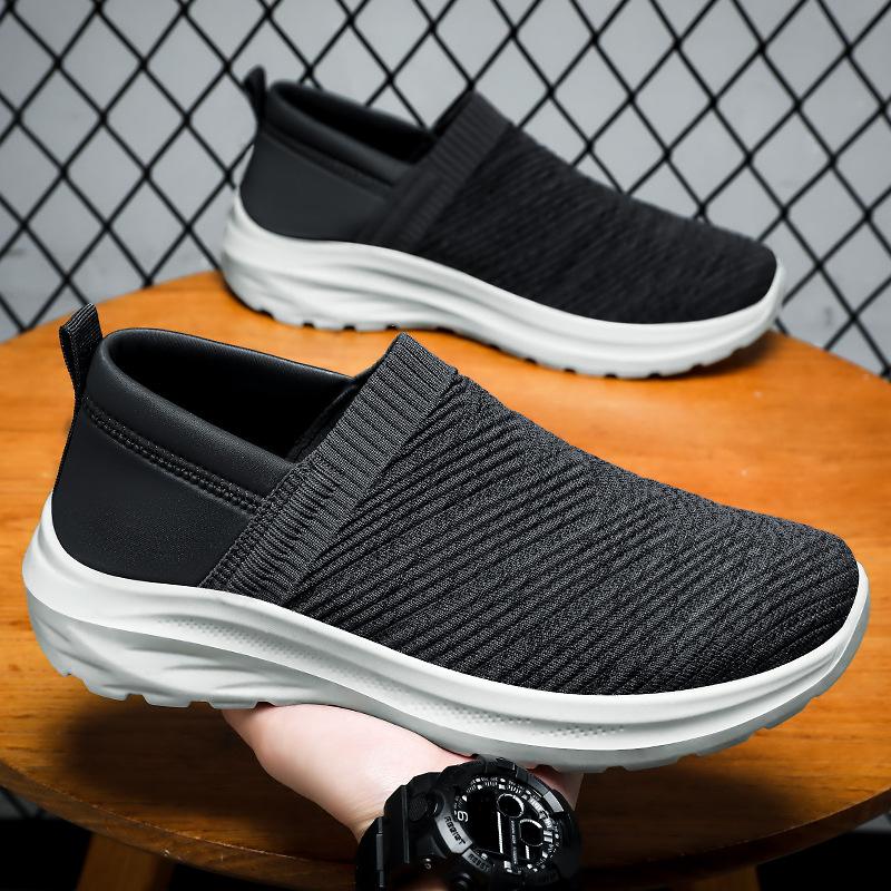 Shoes men's summer new old Beijing cloth shoes solid color versatile breathable men's shoes one-pedal shoes men