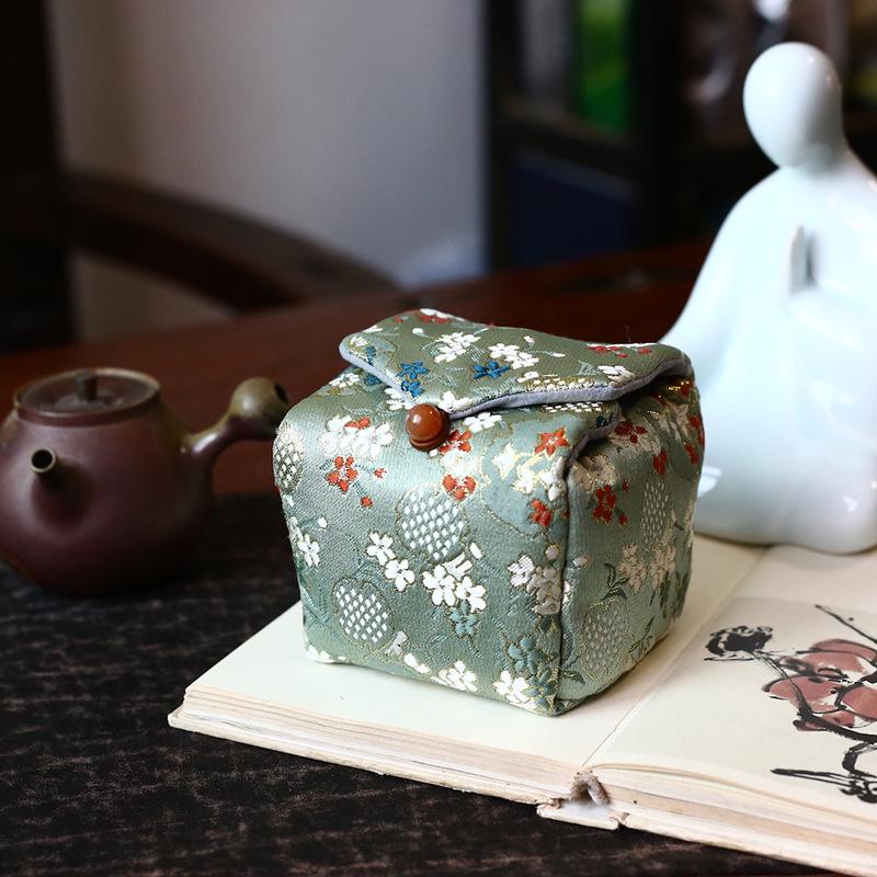 34-Color Chinese & Japanese Brocade Gaiwan Zisha Teapot Ceramic Cup Set With Cotton Bag