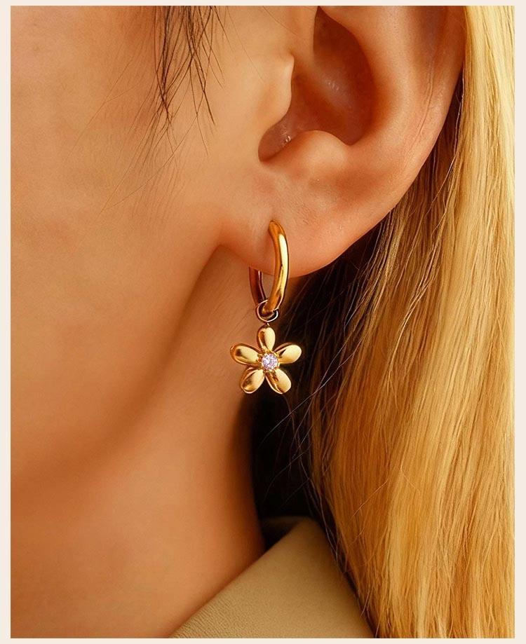 Vintage Luxury Zircon Flower Charms Huggies Hoop Earrings,18k Gold Plated Stainless Steel Earrings, Christmas Gift for Her