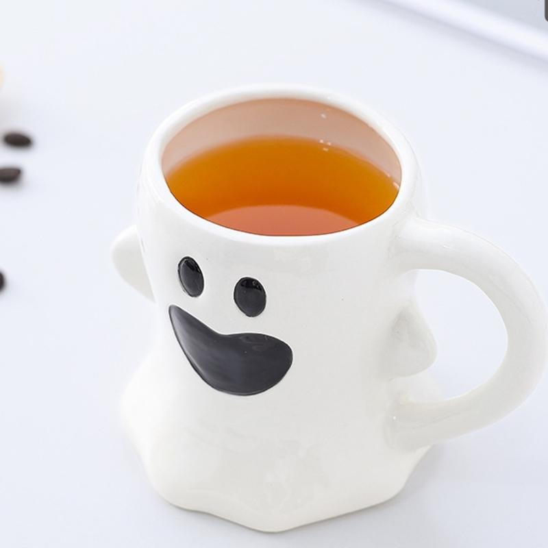Roztomilé hrnčeky z bieleho porcelánu s tematikou ghúlov, odolná keramika, ideálne na halloweenske dekorácie alebo do kancelárie