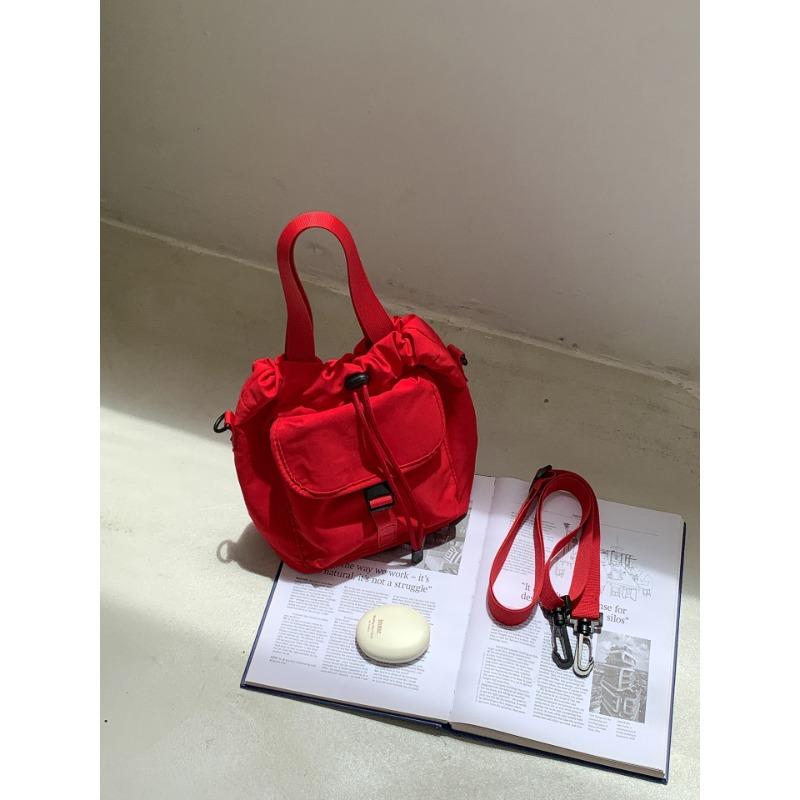 

Маленькая сумка-тоут из нейлоновой ткани, женская трендовая новая сумочка, универсальная повседневная сумка-мессенджер на плечо с кулиской красный