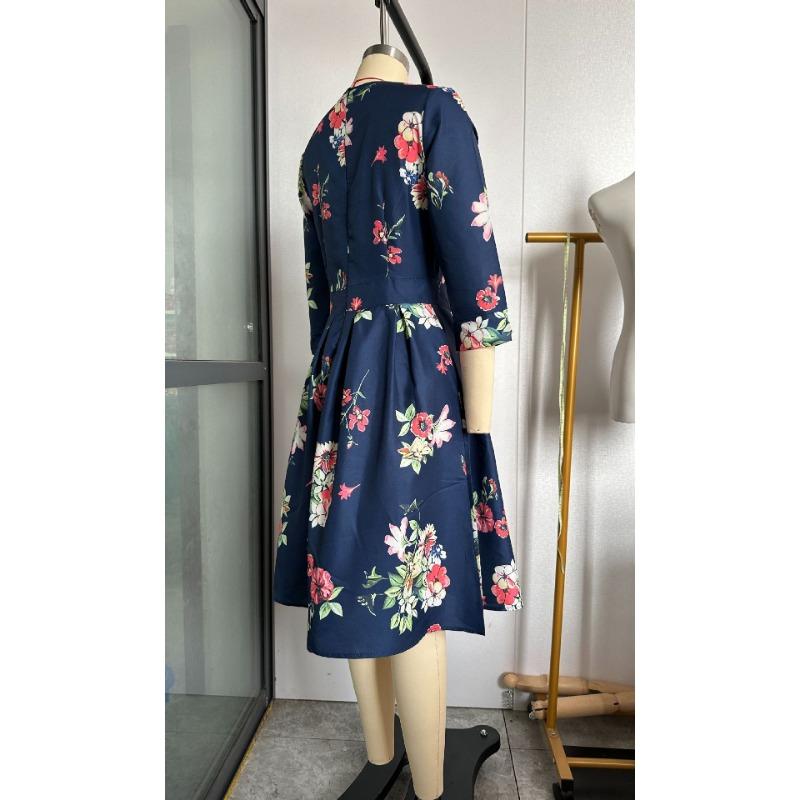 Vestido de fiesta vintage floral de corte A para mujer, con mangas de siete puntos y cuello redondo.