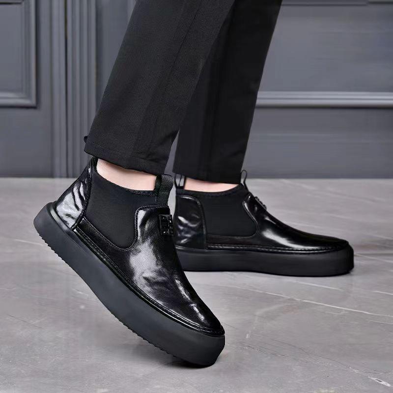 New Arrival Casual Men Short Boots Comfy Slip On High-Top Shoes Classic Retro Leather Ankle Boots Leisure Walk Man Driving Shoes