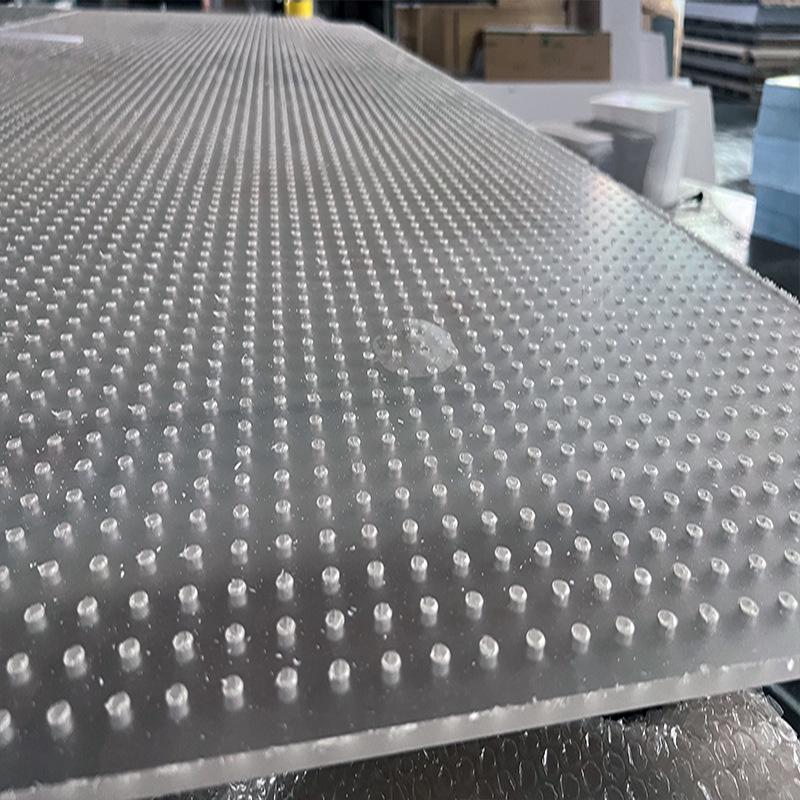 Transparent Acrylic Aquarium Lid with Hole-Patterned Mesh Support Board for Fish Tank and Balcony Mat