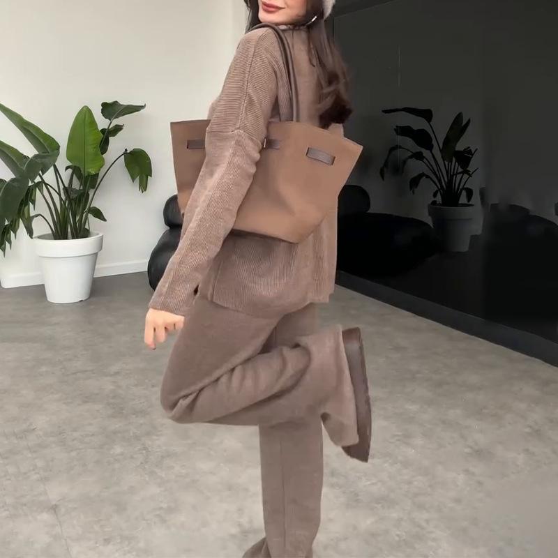 European & American Women's Zipper Pullover Sweater Set: Loose, Comfortable, Versatile, 2025 Collection