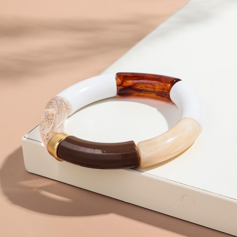 Nieuwe Grote Bamboe Buis Acryl Stapelarmband voor Vrouwen Mannen Vintage Kleurrijk Hars Dikke Elleboog Kralen Elastische Armband Koppel Sieraden
