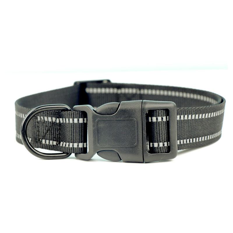 

Светоотражающий шелковый разноцветный ошейник для домашних собак, кольцо на шею, товары для домашних животных, уличная прогулка с собакой, тяговая пряжка, защита шеи, ремешок для собаки 65*2.5ＣＭ чёрный