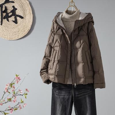 Giacca da donna autunnale e invernale ampia con cappuccio taglia piccola piumino d'anatra bianca maniche lunghe casual calda giacca corta