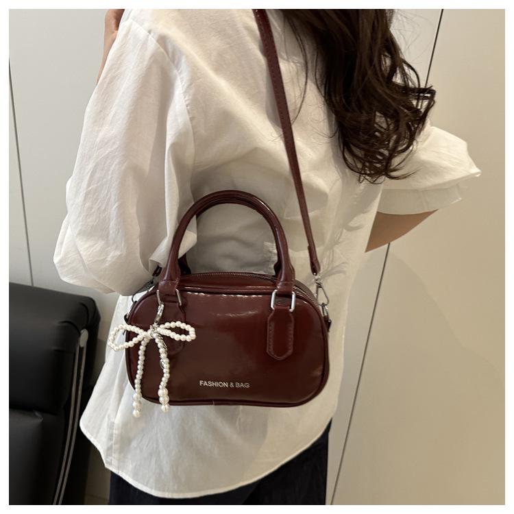 2025 Pearl Bow Trendy Crossbody & Shoulder Handbag