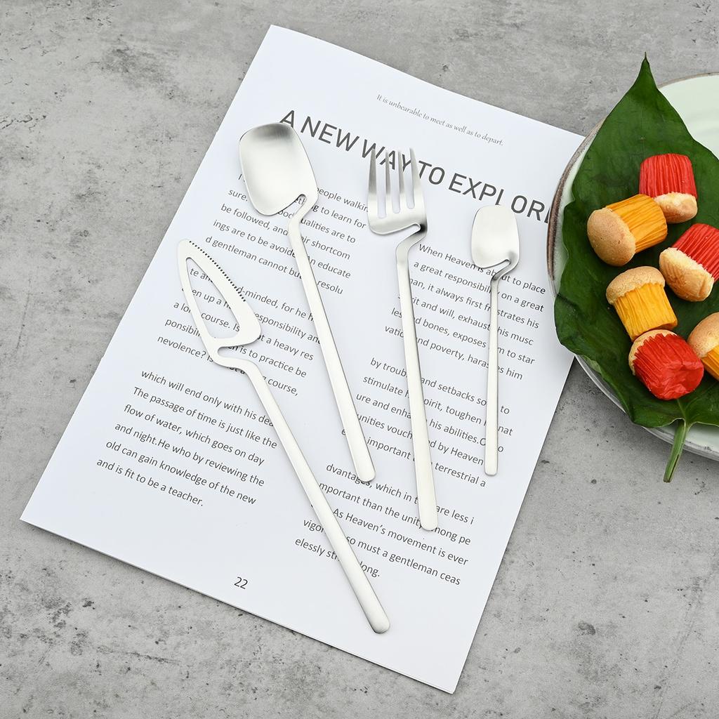 Western 16Pcs Knife Fork Spoon Dinnerware Set Matte 304 Stainless Steel Dinner Cutlery Set Party Kitchen Flatware Tableware