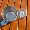 2025 Edelstahlbecher mit Deckel – Stilvolle Unisex Kaffee-/Teetasse für Zuhause oder Büro