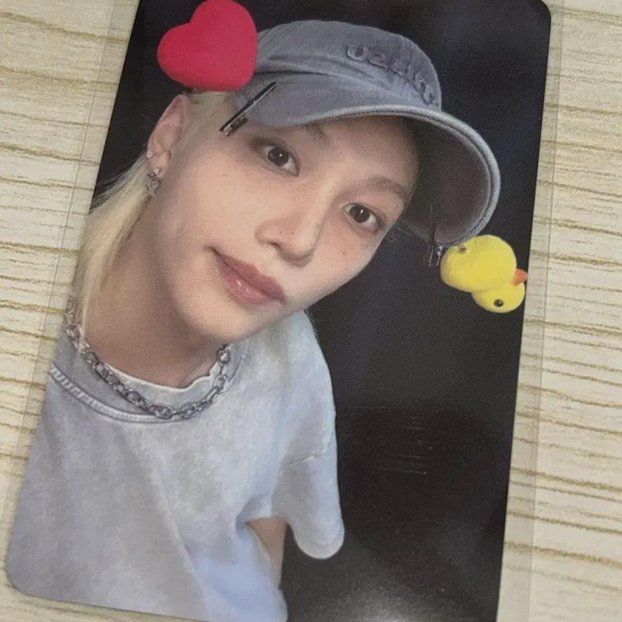 

Straykids Небеса Феликс Утка Карма Поп-ап Магазин Фотокарточка