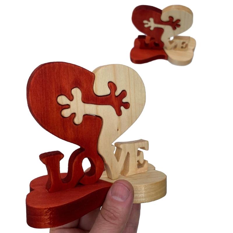Valentines Day Heart Ornament Wooden Hug Crafts Love Letter Wood Carving Gift Hugs Decoration for Home Wedding Party