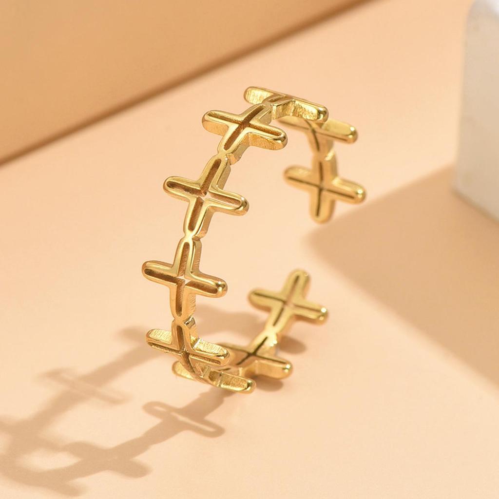 Retro Hollow Adjustable Cross Ring in Gold-Plated Stainless Steel