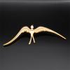 Neue Trendige Fliegende Schwalbe Glänzende Broschen für Damen/Herren Edelstahl Goldfarbe Niedliche Vogel Brosche Anstecker Anzug Schmuck