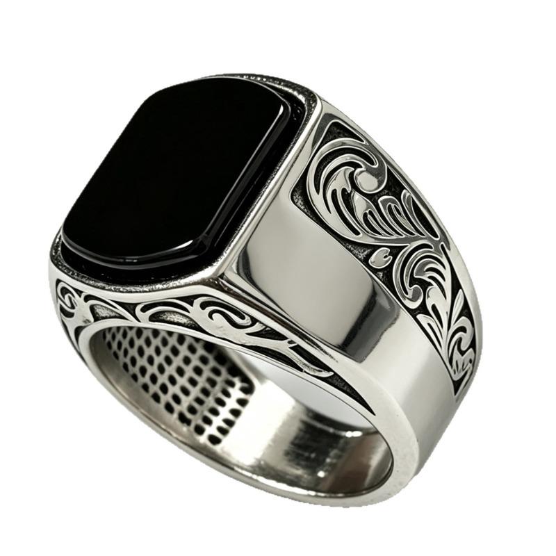 New Men's Domineering Black Gemstone Ring, European and American Engraved Lace Men's Ring Daily Wear