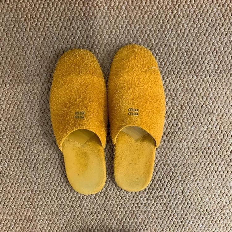 Soft leather version~ miu's lazy bag head and half slippers for women to wear 2025 new comfortable one-pedal flats
