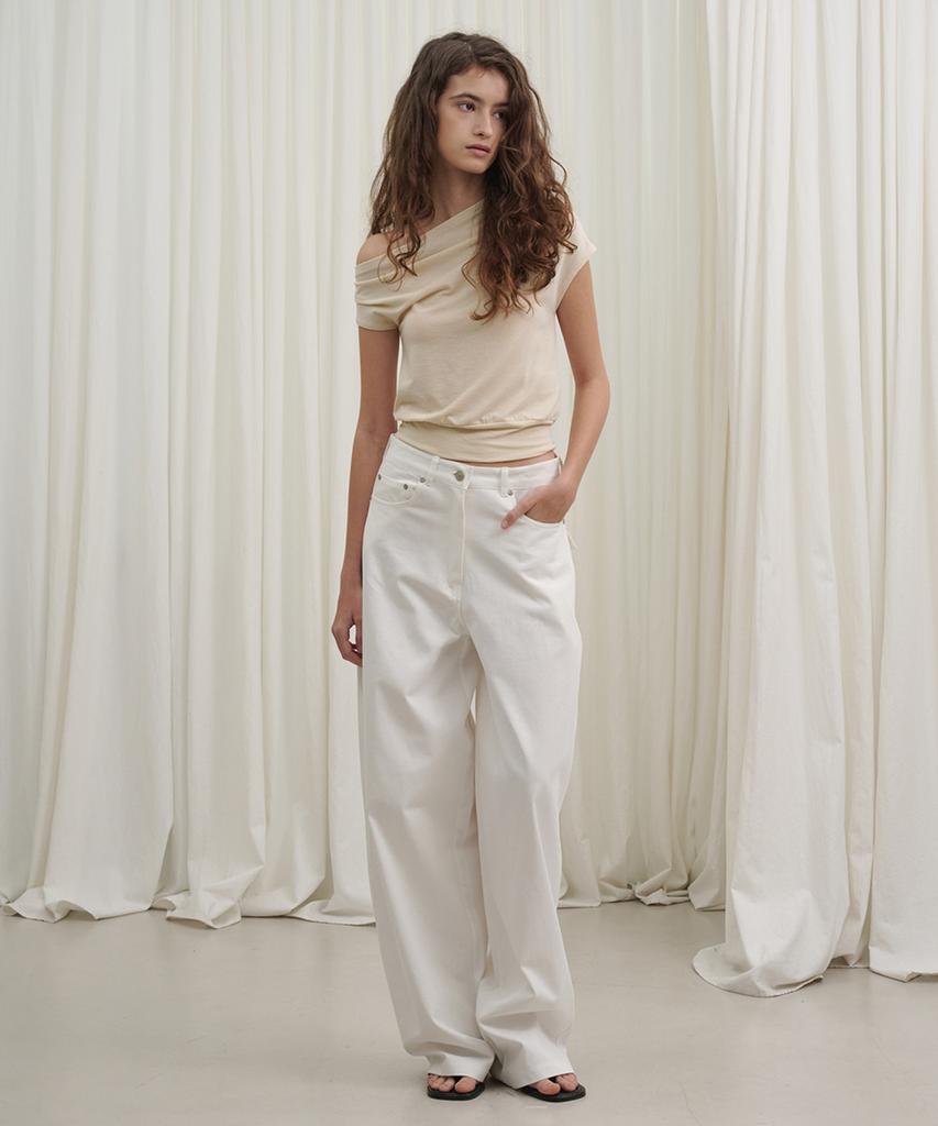 MARROT Drape Asymmetrical Tee_Cream Beige