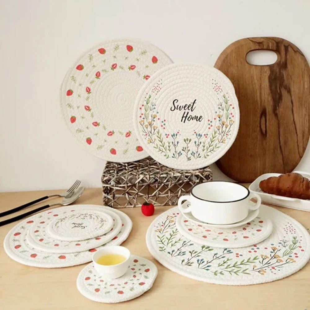 

Table Decoration Pot Pad Strawberry Pattern Table Mats Simple Cup Pads 12cm-B