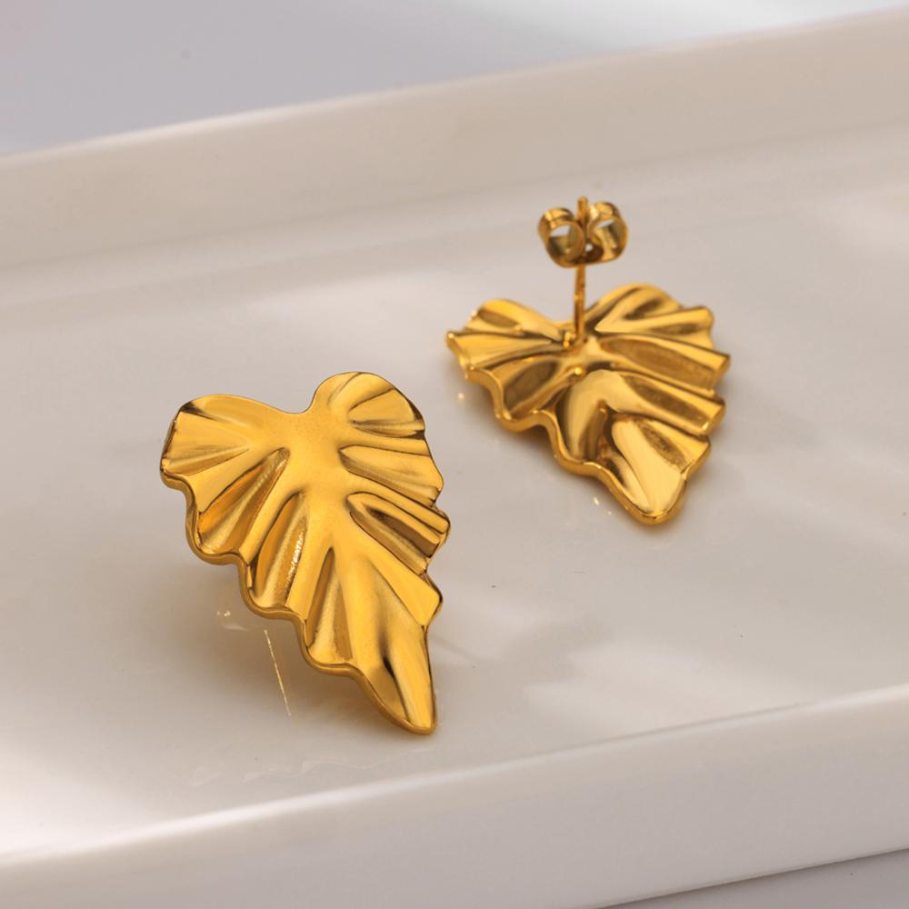 Vintage náušnice z nerezové oceli pro ženy Zlatá barva Nepravidelná geometrie Piercing náušnice Trend Estetické šperky