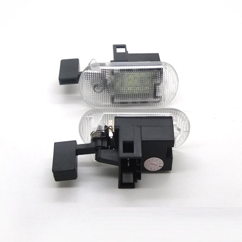 

Светодиодный фонарь подсветки номерного знака для Volkswagen VW Skoda Touran Touareg PC + Aluminum parts
