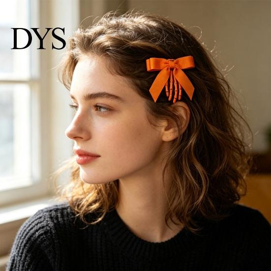 Gothic Lolita Hair Pins Halloween Skeleton Hand Bow Hairpin, Retro Skull Claw Clip for Women Statement Accessories Girls Girls, Style Decorative