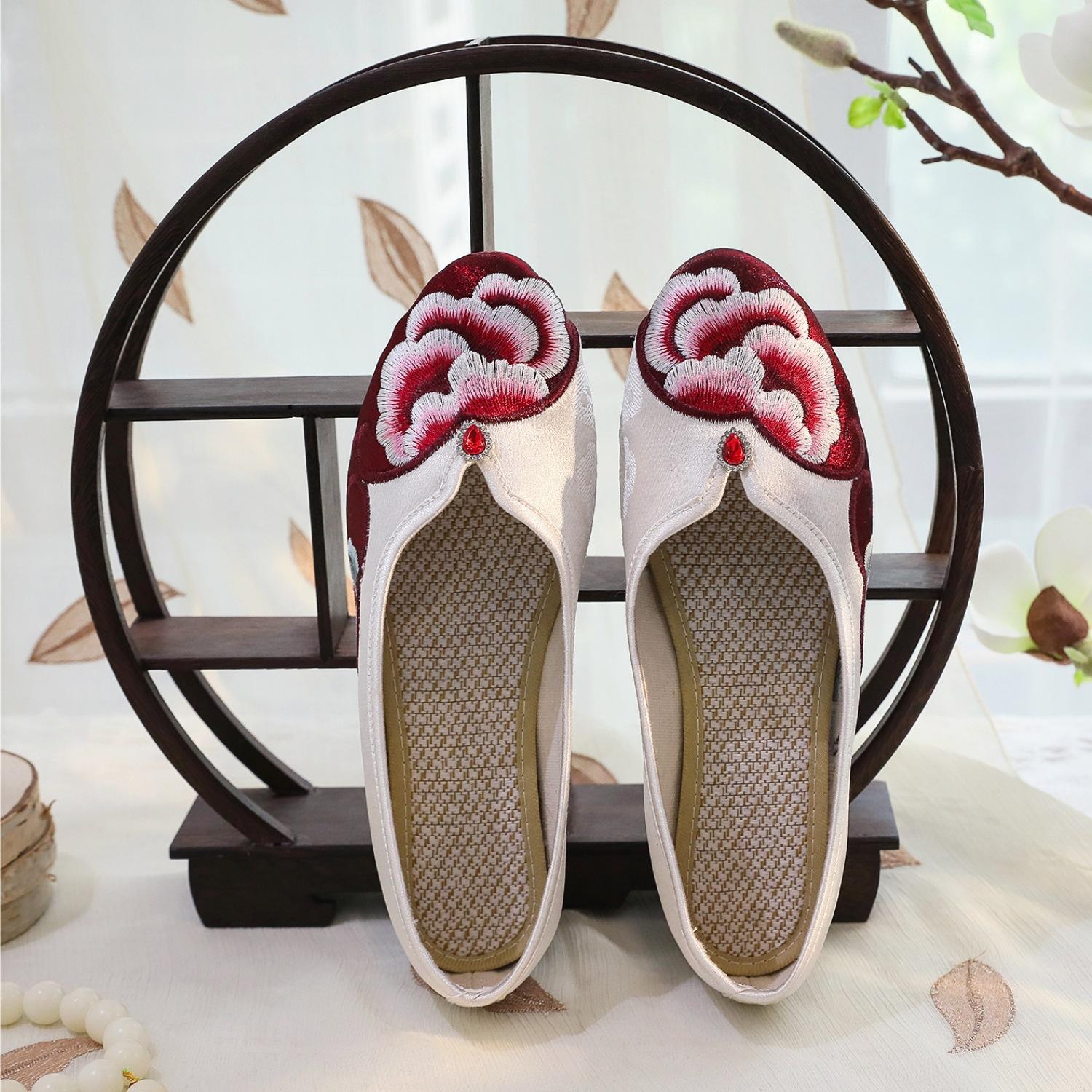 

[Danqiu] Летние старые пекинские туфли из ткани, женские вышитые туфли на среднем каблуке, туфли к ципао, улучшенные туфли ханьфу, женские туфли 41 бордовый