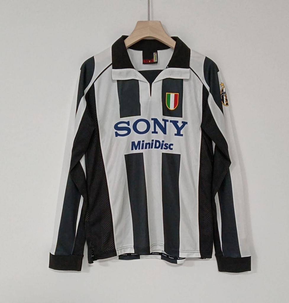 Langarm Vintage Trikot Fußballtrikot Real Madrid, Manchester United, England Arsenal, Portugal Inter Mailand AC Replica Trikot