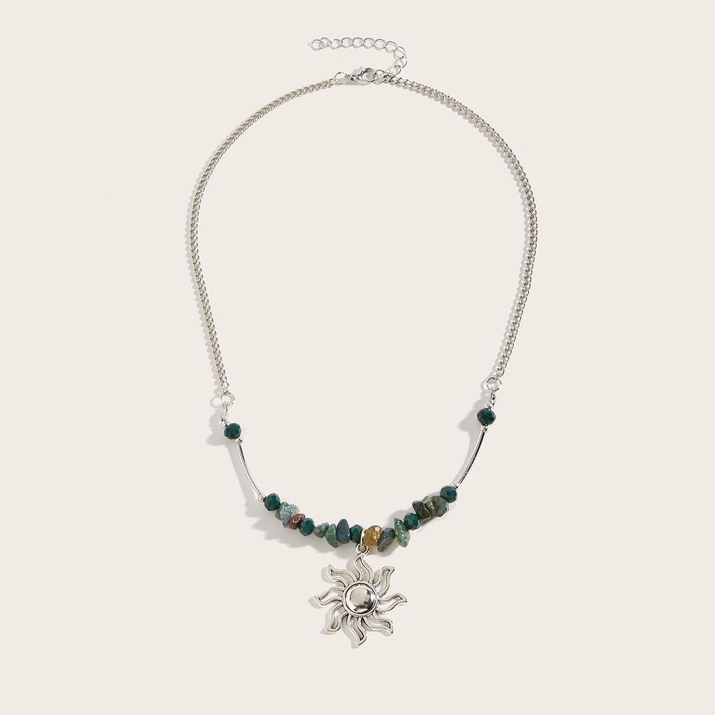 Bohemian Natural Stone Gravel Beaded Neck Chain Niche Temperament Sun Pendant Necklace
