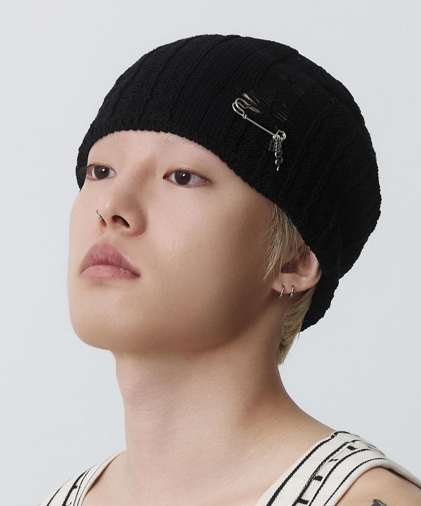 Beullaegsaenjeu Distressed Knit Beanie (3 Colors)