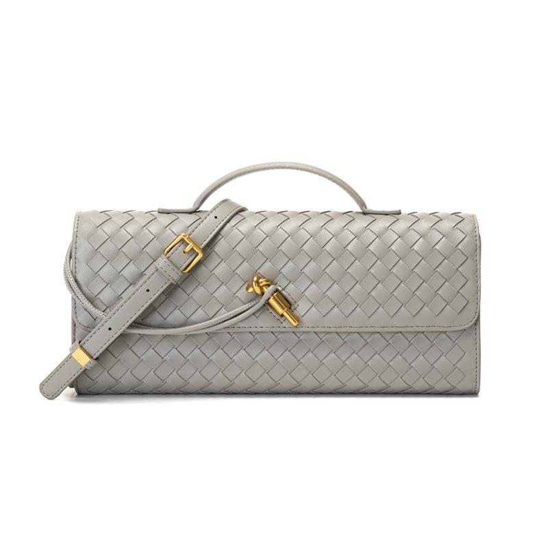 High-End Versatile Woven Baguette Crossbody Tote