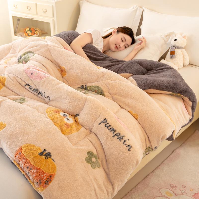 Warm Winter Lambswool & Fleece Quilt - Thick, Cozy Single Size for All Seasons