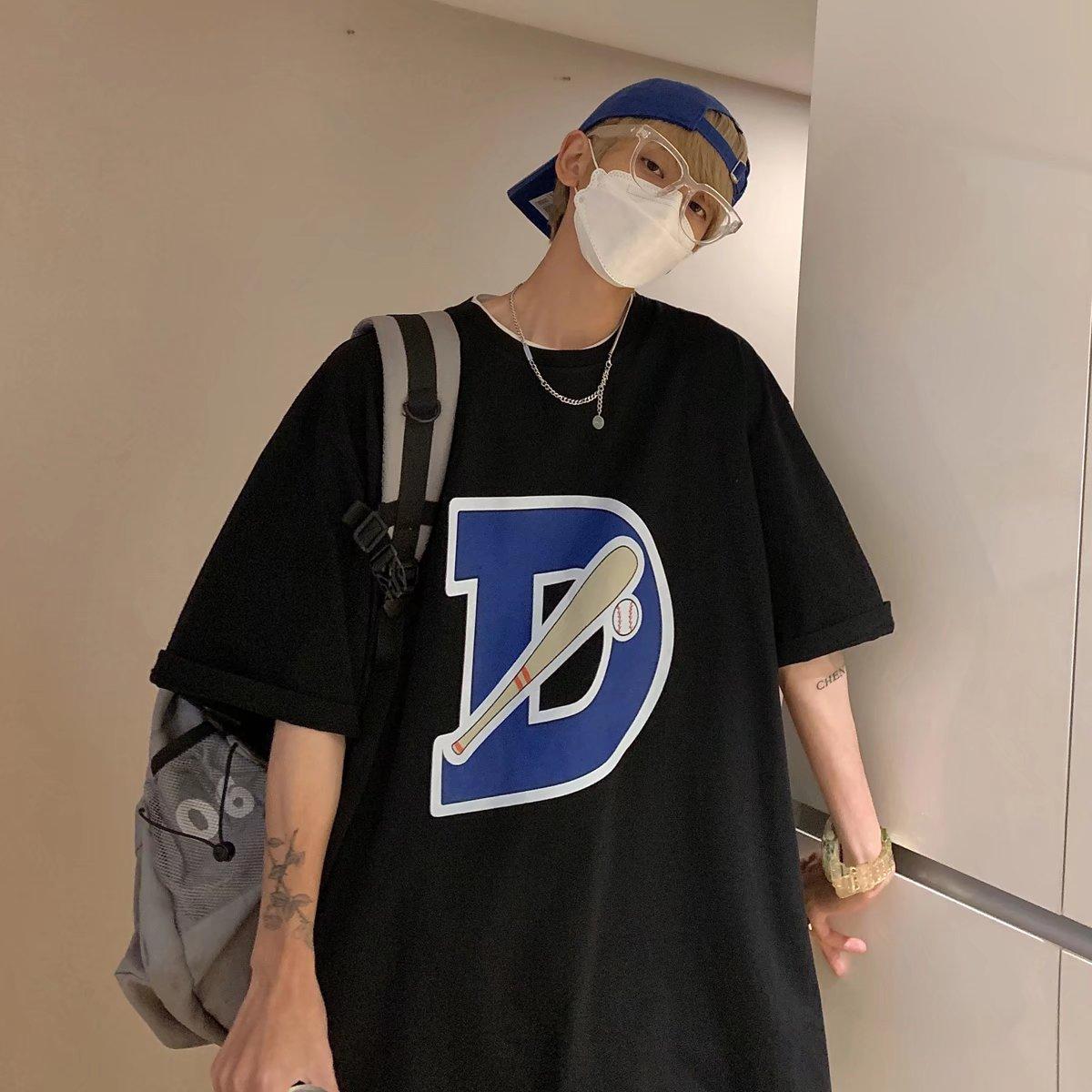 

Футболка с короткими рукавами для мужчин 2024 года, модная, с рукавом пять дюймов, универсальная, повседневная, свободная, студенческая, с короткими рукавами, повседневная, модная, с принтом 4XL чёрный