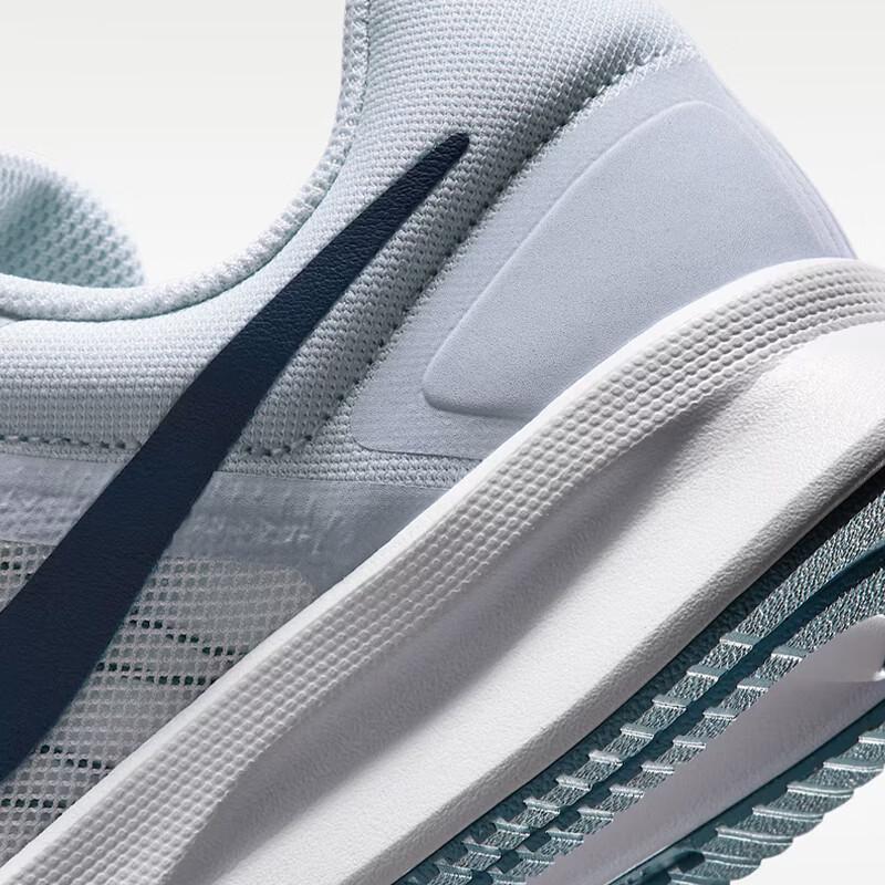 Nike Damen Run Swift 3 Laufschuhe