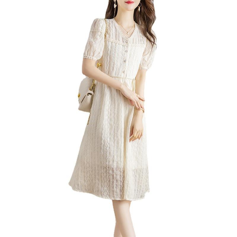 Literary and retro dress women's summer new hollow jacquard long skirt waist and thin