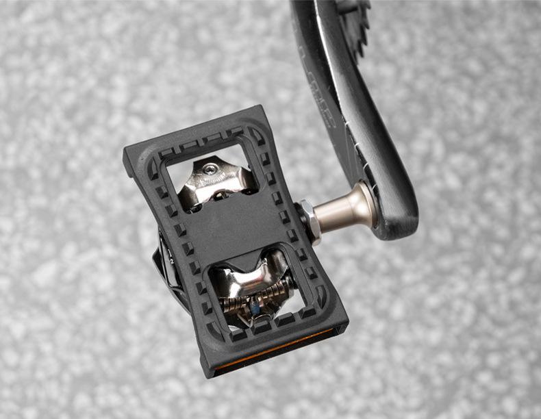 Mountain Bike Pedal Cleats Converter: Clipless To Flat with Straps & Reflectors