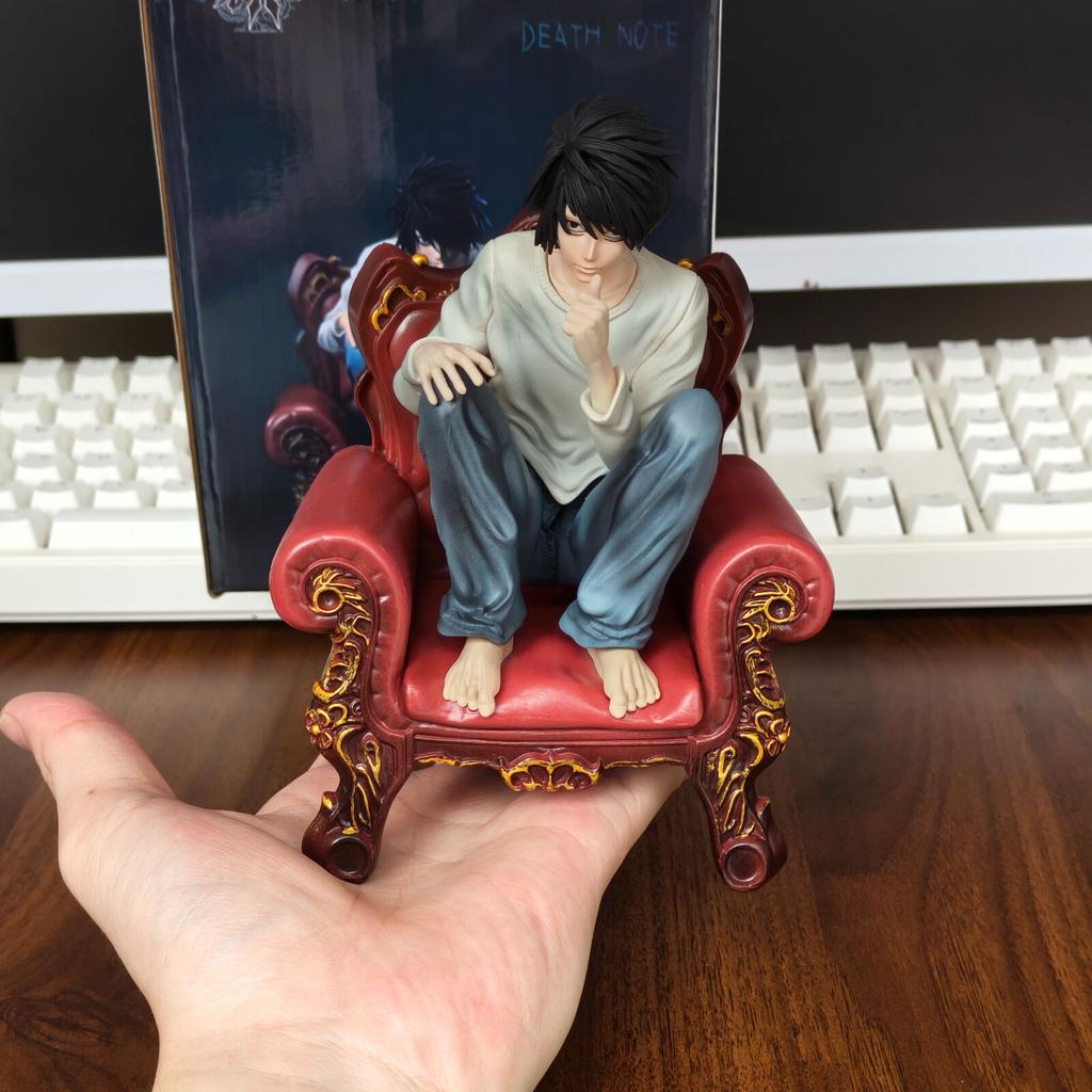Full Painted Death Note L. Lawliet Squatting Sofa Figurine Model Death Note Decoration Collection Doll Gift Figure Character